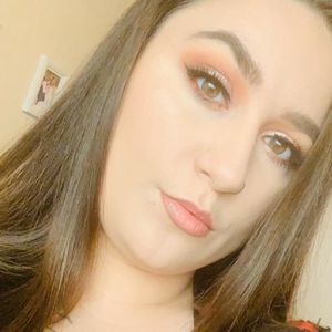 Meet your Posher, Lillian